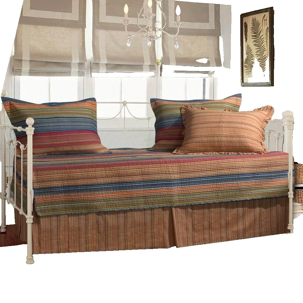 Plaid Synthetic French Country Quilts, Bedspreads & Coverlets