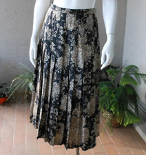 Vintage Burberry's Pleated Midi Skirt Black  Tan Paisley Print Size 6 Lined