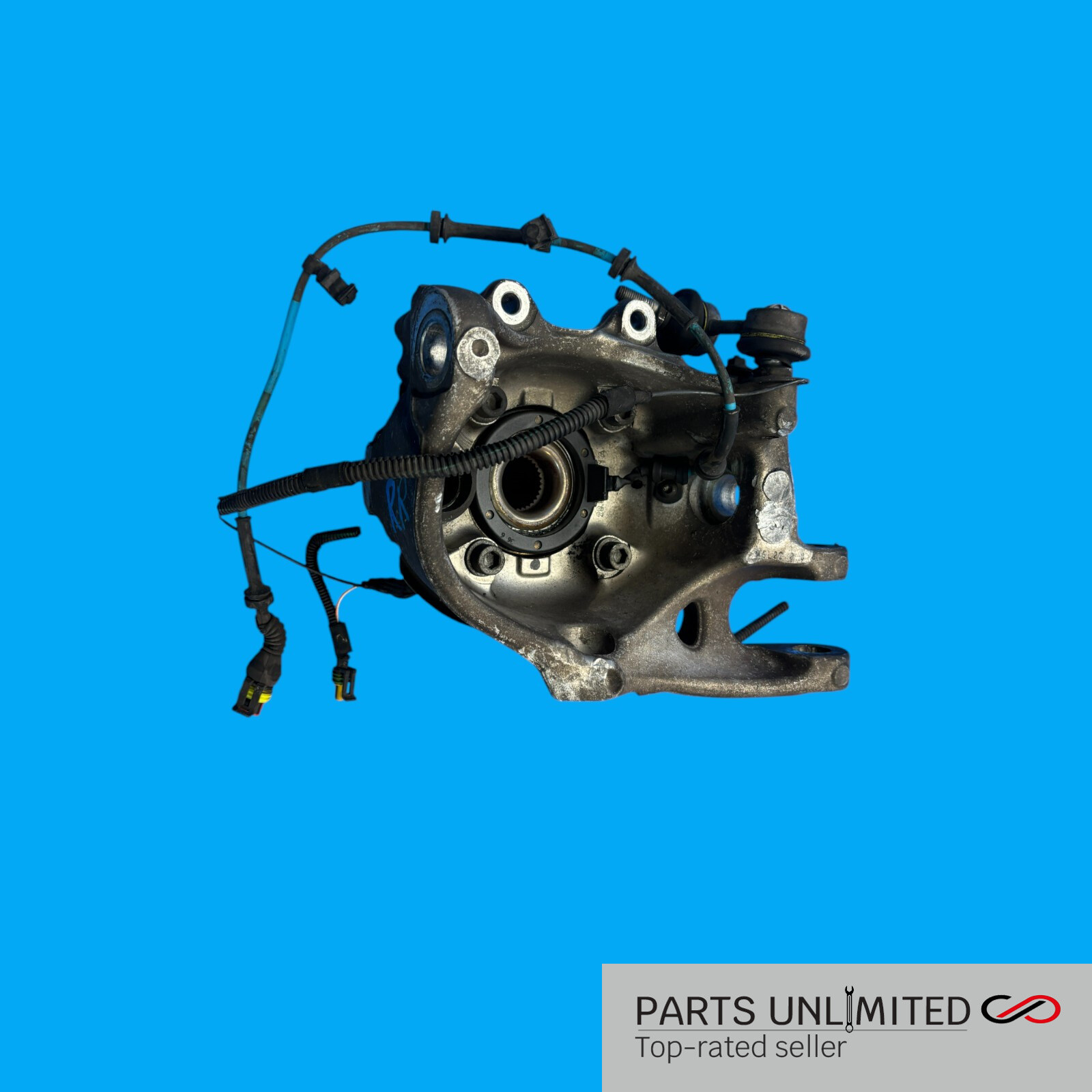 03-08 Maserati Quattroporte M139 OEM REAR Right Pass. side knuckle spindle hub