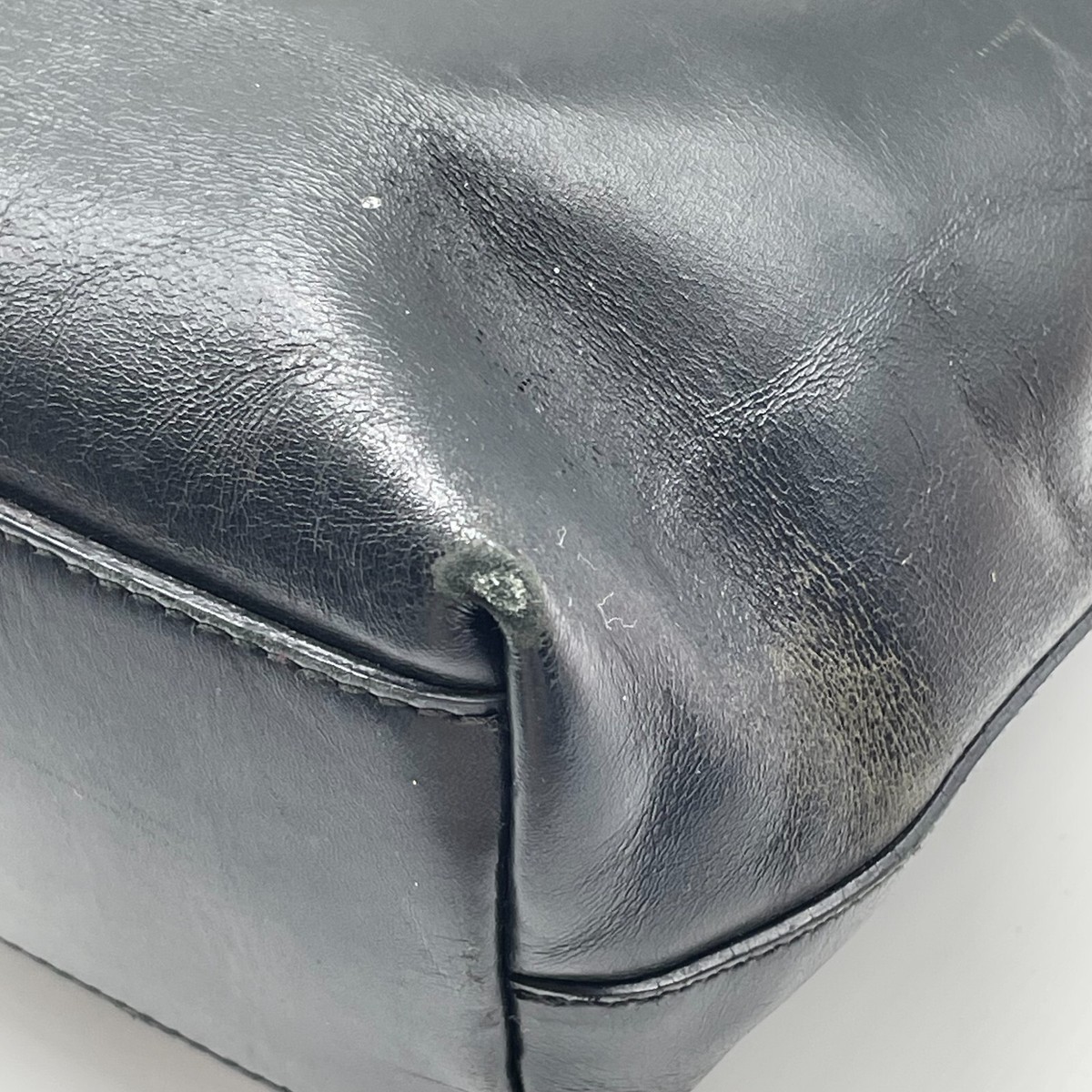 Prada Tote Bag Black Leather Double handle Handbag 104 Y2K Prada Tote Bag Black Leather Double handle Handbag 104 Y2K