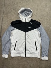 Nike Uomo Taglia M Sportswear Windrunner Giacca con Cappuccio Bianco Nero Grigio Scuro Zip