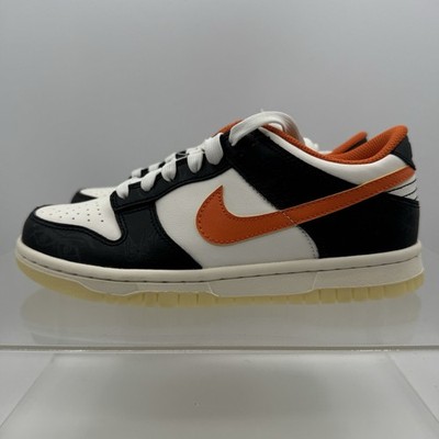 Brand New Nike Dunk Low PRM Halloween Low Glow In Dark DO3806-100 Size 4.5 Youth