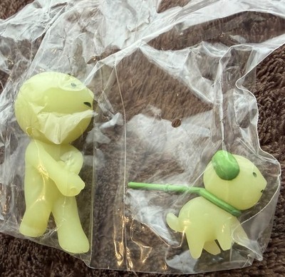 Smiski Sunday Series Secret Figure – Glow-in-the-Dark – Japan