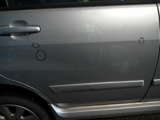 Porte arrière et accessoires Suzuki LIANA