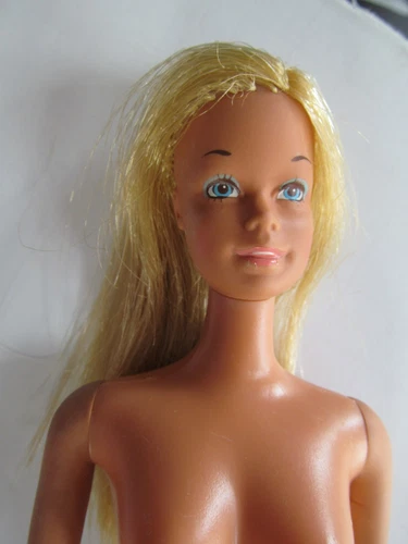 Vintage 1971 Sun Set Malibu Barbie Japan Body