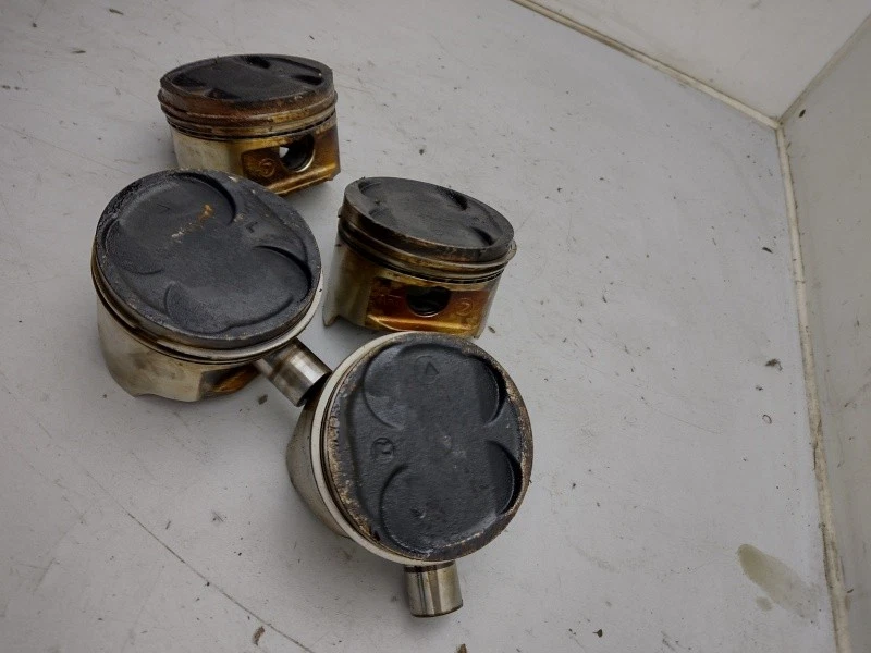 Satz Kolben EJ20E von Subaru Impreza / Legacy 116PS 2.0L - Image 4 of 4