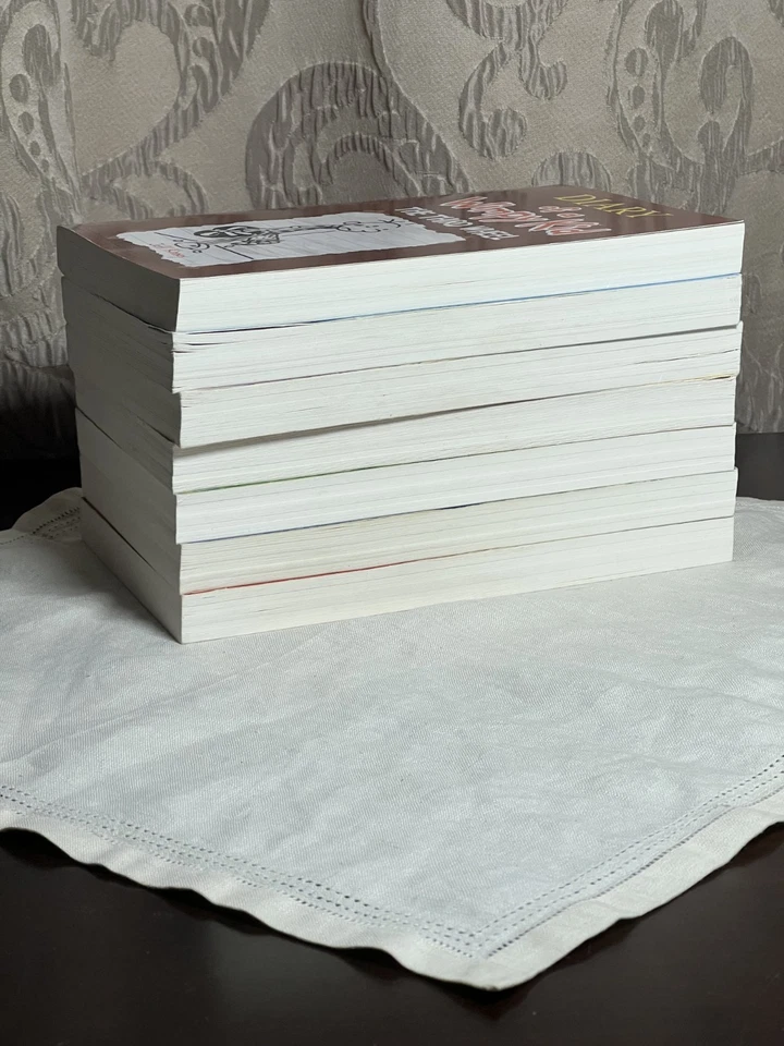 Diary of a Wimpy Kid 1-7 Set by Jeff Kinney. Amulet Books. Paperback. - Image 2 of 3