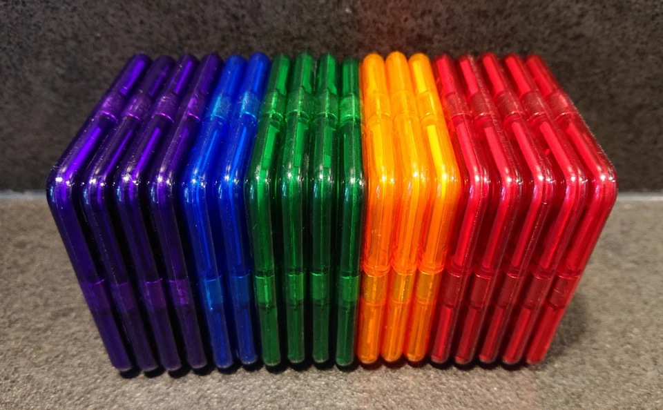 Magformers Basisbausteine-Set, 30 Teile, einfarbige Teile, inkl. Ideen-Broschüre - Bild 2 von 3