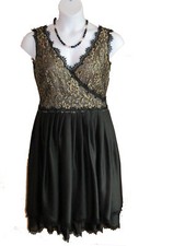 Lace Cocktail Dress Size 8 M Black Gold Sleeveless Pretty Formal ADRIANNA Papell