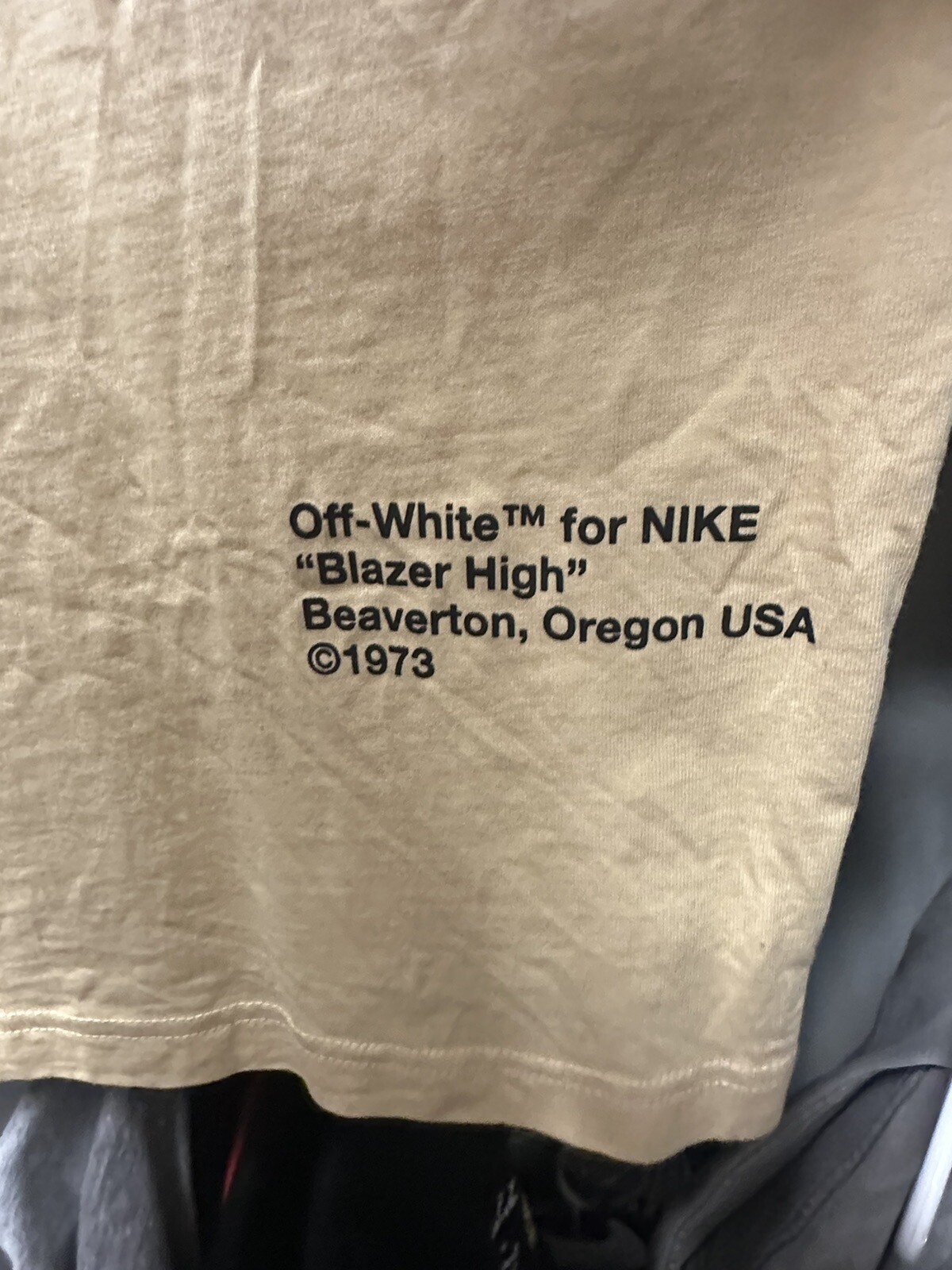 OFF WHITE X NIKE T shirt Nike x OFF WHITE NRG A6 retrò uomo L marrone chiaro BQ0827 458 logo grafica