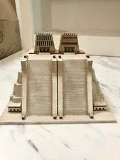 Templo Mayor - Tenochtitlan (Mexico City) - Scaled 100% Accurate Model Diorama
