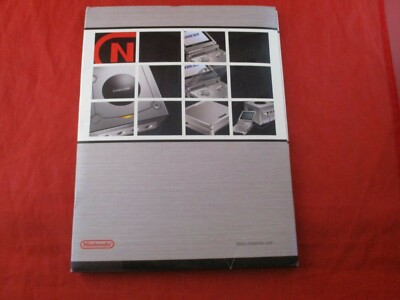 Nintendo E3 2003 Promotional Press Kit Folder w/CD! Gamecube Game Boy Advance SP
