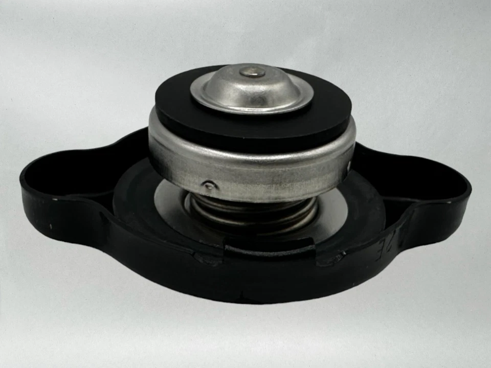 Tapa de radiador Yamaha genuina OEM 4FL-12462-00-00 Foto 4 de 4