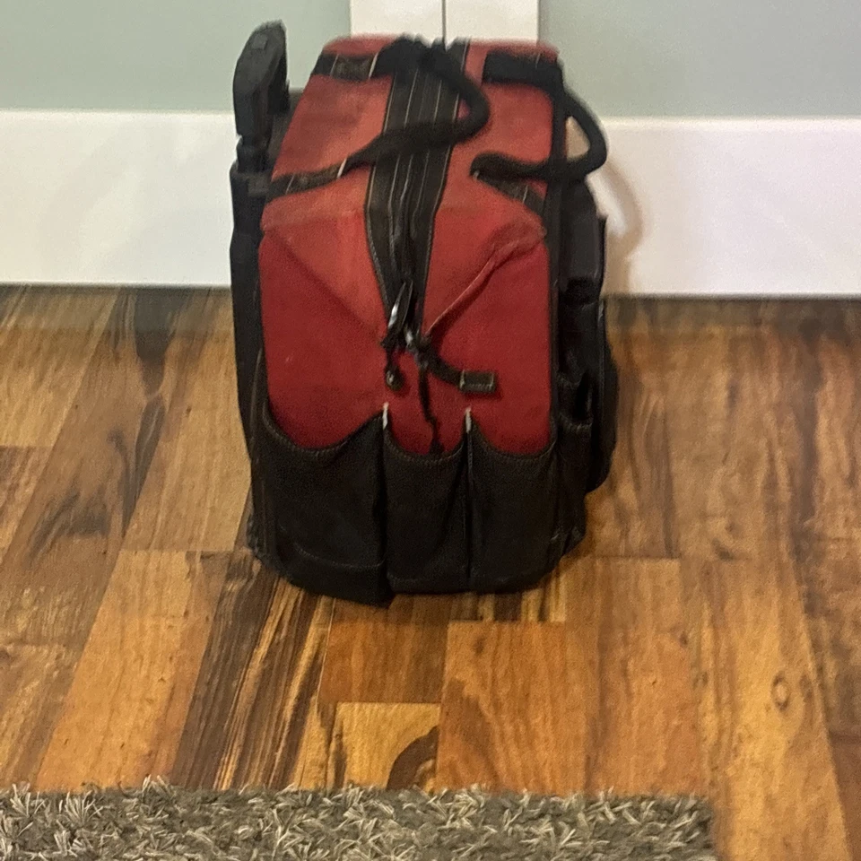 Husky GP-43196N13 18" 600-Denier Red Contractor's Rolling Tool Bag - Heavy Use - Image 3 of 4