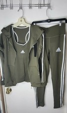Adidas Olive 3-Piece Activewear Set Sleek, Sporty Effortlessly Chic L/XL
