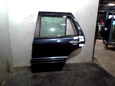 Porte arrière et accessoires Mercedes CLASSE M