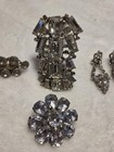 Lot Of 4 Glamorous Crystal/rhinestone Jewelry Items, Shoe Clip, Clip-on Earrings — photo 1