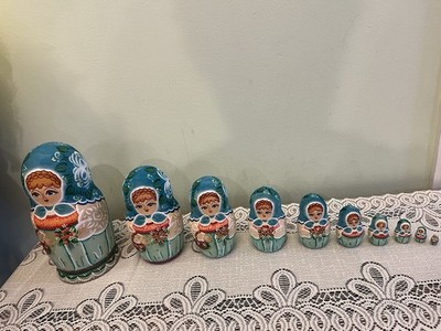 A Set Of 10 Beautiful Russian Vintage Nesting Dolls