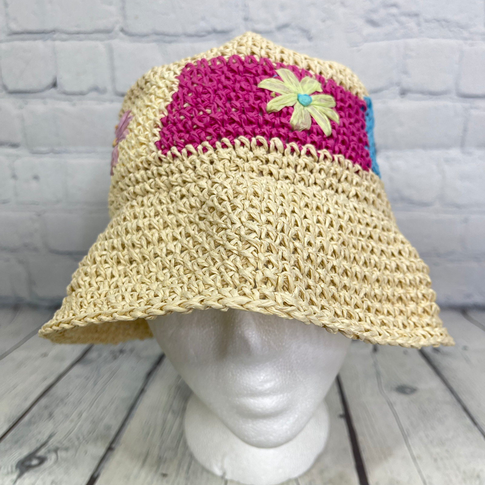 Bucket Hat  Beige Womens Large Woven Paper Straw Flowers Multicolor Prairie Y2K-image
