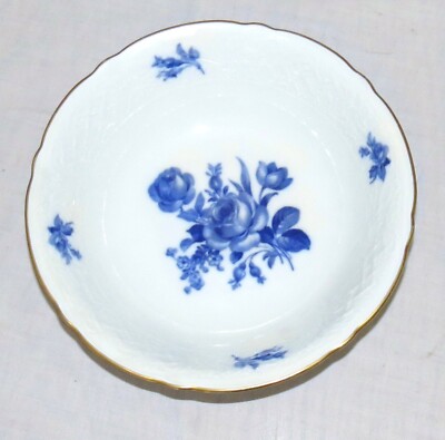 Schumann Arzberg Bavaria Germany Echt Cobalt Rose 9 inch Round Serving ...