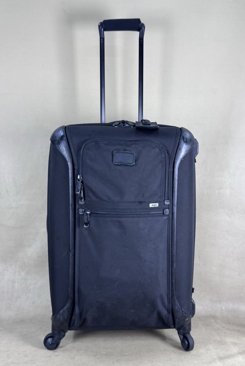 Preowned TUMI Alpha Short Trip Black Luggage 4 Wheeled Spinner