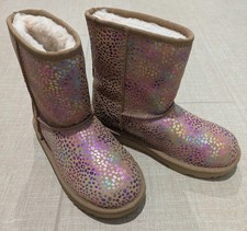 NEW UGG Size 4 Girls Iridescent Rainbow Dot Boots Classic II Pink Purple
