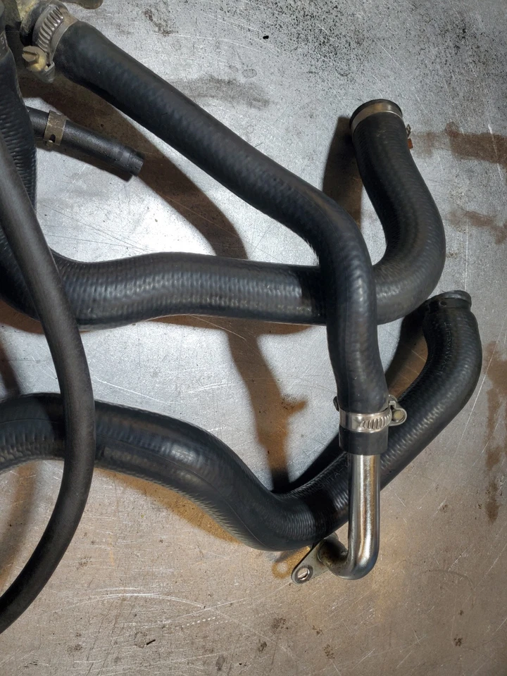 Mangueras de radiador Hurricane 1987 1988 1989 Honda CBR600F1 ¡Gran estado!! Foto 3 de 4