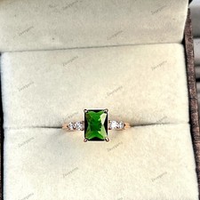 Luxury Lab-Created Emerald Ring 925 Sterling Silver Engagement Ring Gift For Her