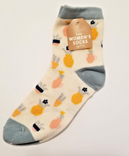 Women's Socks FLower Pot Design Size 9-11 New Tags Multicolor Ankle