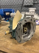 New Dodge Tigear-2 17Q30L56 Right Angle Gear Reducer 30:1 Ratio - No Keyway