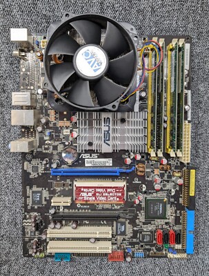ASUS P5N-E Sli P8 Mainboard mit Intel Core CPU 2 Quad Speicher Dual Grafikkarte