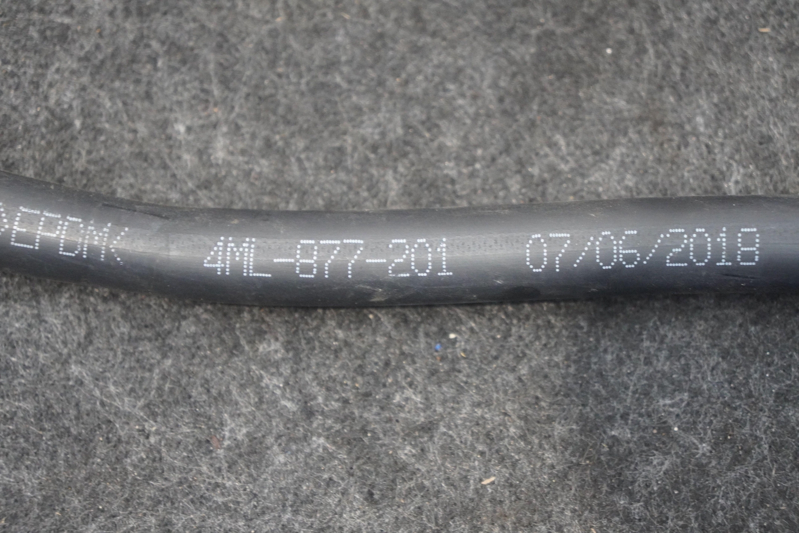 Set Sunroof Roof Glass Water Drain Hose Tube Pipe 4ML877204 Lamborghini Urus 19