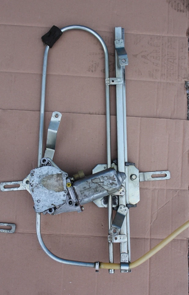 ORIGINAL BMW MERCEDES MB VW AUDI REAR DOOR ELECTRIC WINDOW LIFTER L&R BOSCH OEM - Image 4 of 4