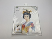 Heritage Crafts John Clayton Elegance Suko Counted Cross Stitch Pattern Lady