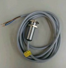 Turck BI5-G18-AN6X Proximity Switch