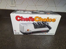Chef's Choice Trizor XV Model 15 Electric Knife Sharpener Grey Silver