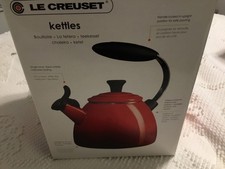 Le Creuset 1.5qt Classic Whistling Kettle Red Enamel Steel Tea Kettle