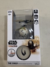 Disney Star Wars the Mandalorian Child Baby Yoda Motion Sensing Helicopter