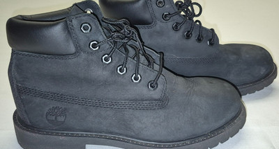 Timberland boy's black outdoor lace up leather ankle boots sz. 3