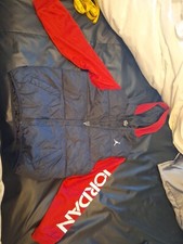 Boys Air Jordan Jacket Size Medium Black And Red