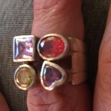 Women  s 7 Sterling Silver 4 Stones Ring