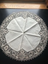 Needle lace Doily 28 Inch Round Embroidered Tan Excellent Condition vintage