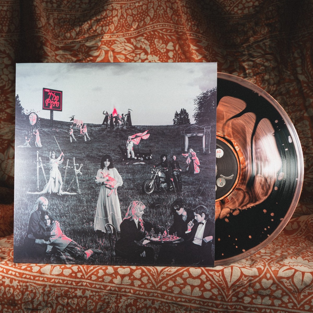 LIQUID FILDED The Last Dinner Party From The Pyre FILM NOIR vinyl