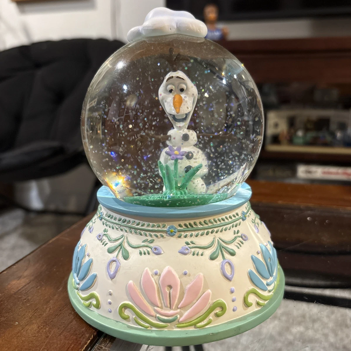 Frozen Disney Snowglobes (1968-Now) for sale | eBay