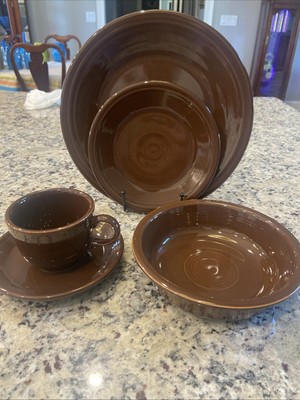 FiestaWare CHOCOLATE 5 Piece Setting, EUC