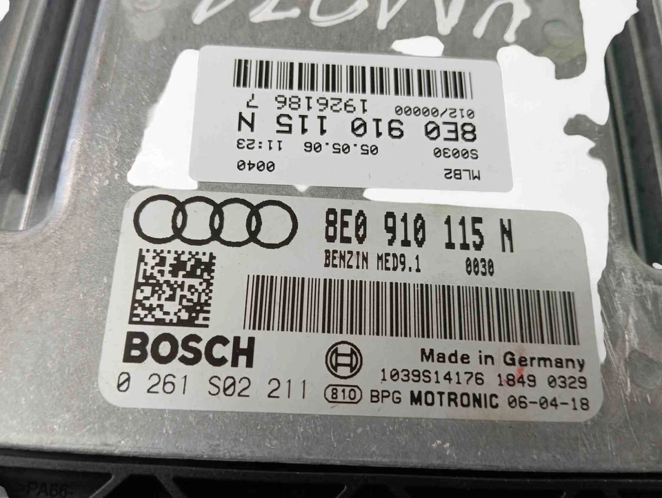 Centralina motore AUDI A4 8EC, B7 ECU 0261S02211 2005 30313232 - Immagine 2 di 4