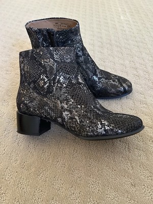Vionic Womens Kamryn Pewter Ankle Boots Size 8 (6390257)