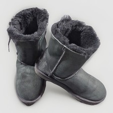 UGG Boots Short Black Lace Faux Fur Lined Girls Size 3