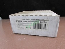Q7800B 1003 Honeywell Subbase Universal Wiring 4 Sided 22 Terminals Q7800B1003