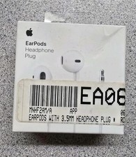 Apple EarPods Headphone Plug 3.5mm Wired MNHF2AM/A